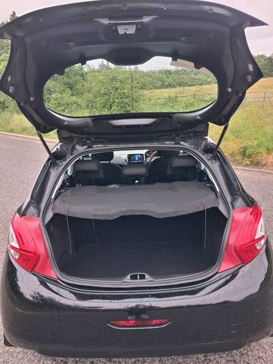 Peugot 208 1.4 diesel