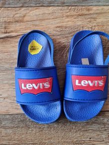 boys levis sliders