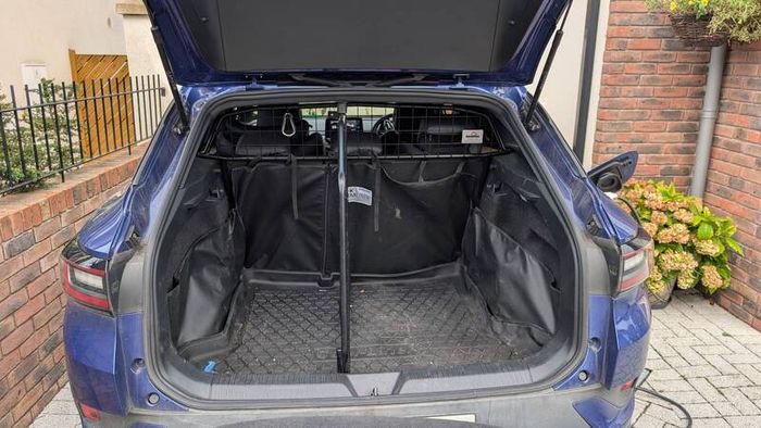 Guardsman Heavy Duty Dog Guard & Boot Divider Set VW ID.4 (2021 to Present)
