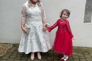 mother of the bride/groom