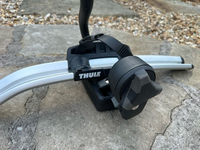 Thule ProRide Roof Mounted 1 bike Rack