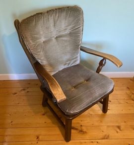 Classic Vintage Upholstered Armchair with Solid Wood Frame | Excellent Condition