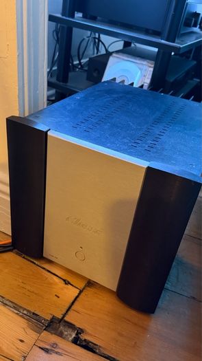 Bowers & Wilkins