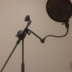 Mic Stand + Pop Filter + Mic