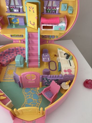 Lucy Locket Houses