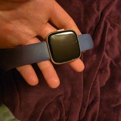 Fitbit Versa 2