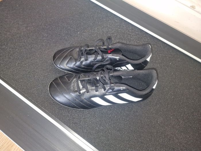 Football shoes