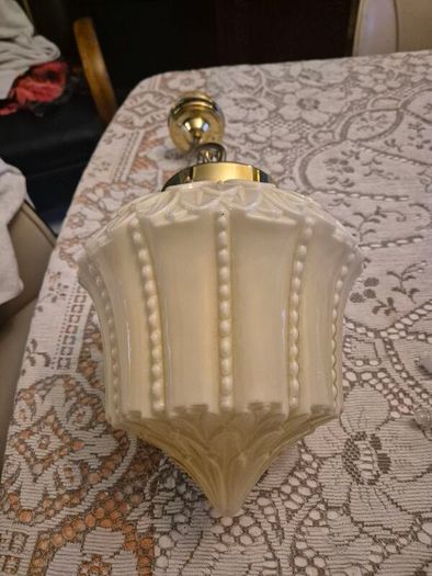 Original cream leaf design glass original 1920s Art Deco ceiling light