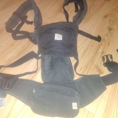 Ergobaby 360 baby carrier