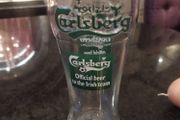 rare 2002 carlsberg Ireland glass