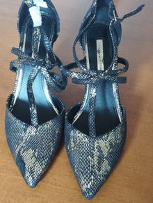DOROTHY PERKINS heeled shoes for parties and celebrations.