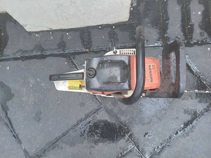 Jobsite chainsaw