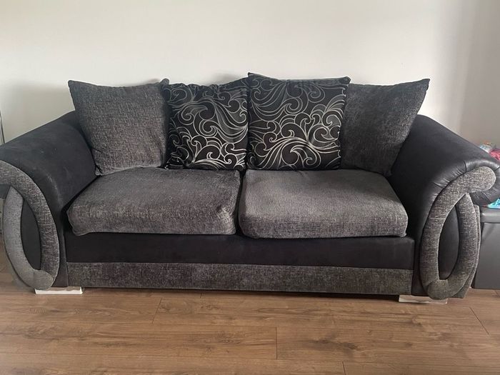 3 + 2 seater sofa suite