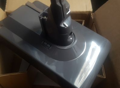 Dyson V8 6000mah Replacement Battery
