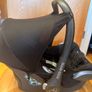 Maxi-Cosi CabrioFix CarSeat +NB insert + ISOFIX Base Image 3