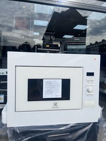 Electrolux integrated microwave (Rare in White)