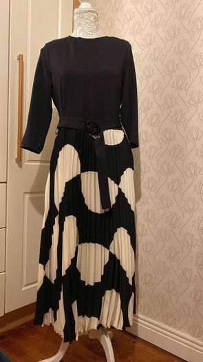 Dress  black and cream . Classic