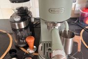 Sage Green De Longhi Espresso Maker + Caso Grinder Bundle