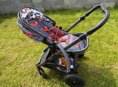 Baby car seat, buggy and  carrycot