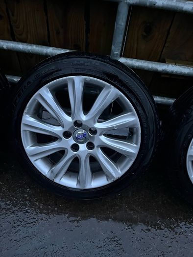 Alloy wheels - various types and sizes