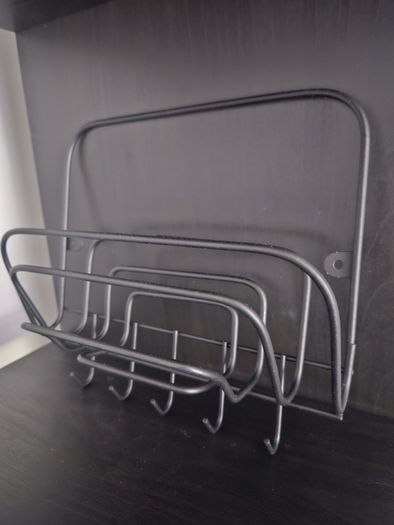 Magazine and key holder