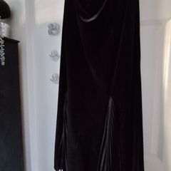 Ladies velvet skirt
