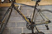 Carraera Zelos road bike