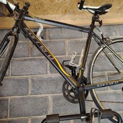 Carraera Zelos road bike