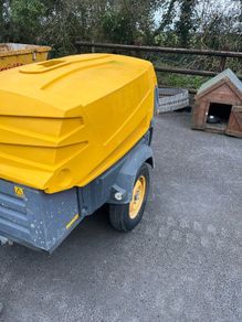 Air compressor
