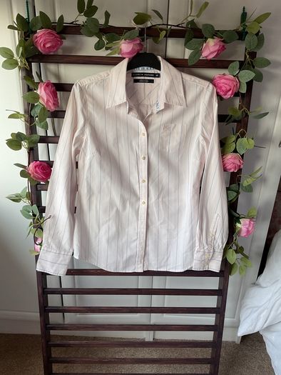 shirt Tommy Hilfiger size small Bnwot pink striped shirt 100% cotton