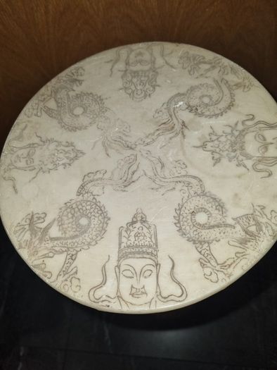 resin pedestal