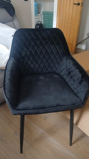 Velvet beauty chair