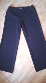 Black trousers