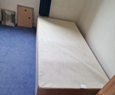 Single bed base