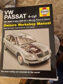 Vw Passat Owners Workshop Manual. 4-cyl Dec 2000 To May 2005. (x To 05 Reg) Petrol & Diesel. First Edition Hardback In Very Good Condition.  See Photos For Condition.