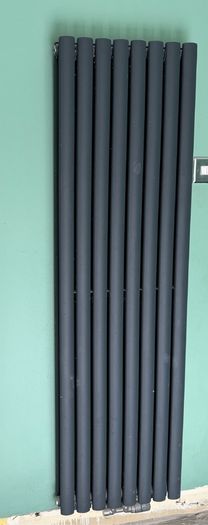 Milano Aruba vertical radiator