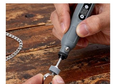 Engraver/FREE Postage