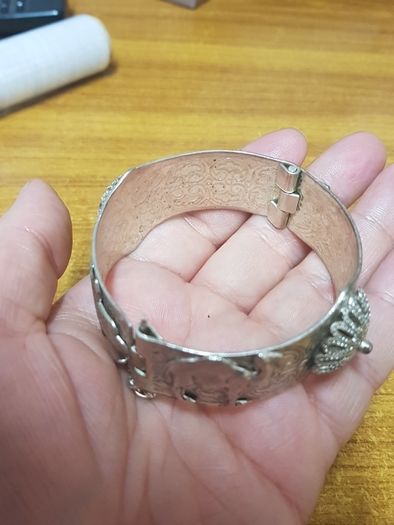Silver bracelet