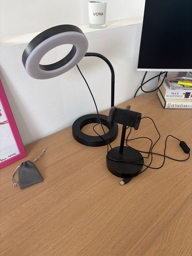 Ring light