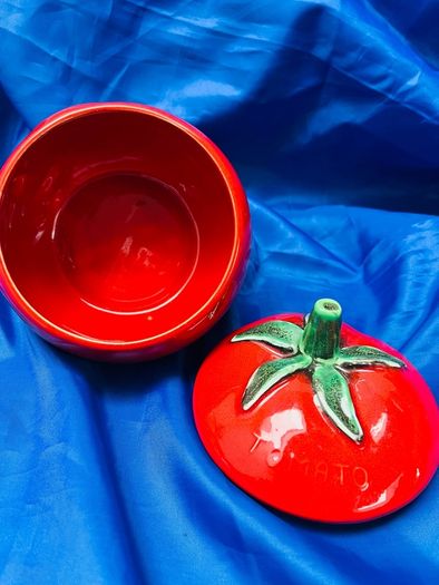 Sylvac Tomato sauce Pot