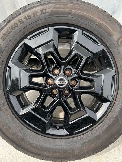 Genuine Nissan Navara 18" Alloy Wheels - Like New