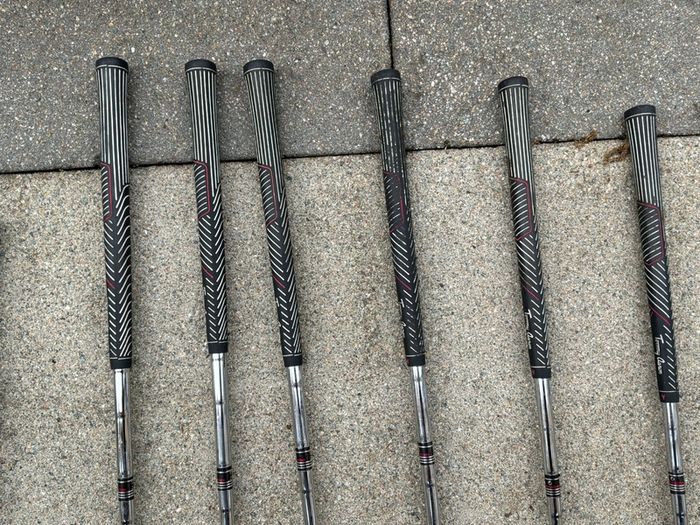 Golf Clubs & Golf Bag