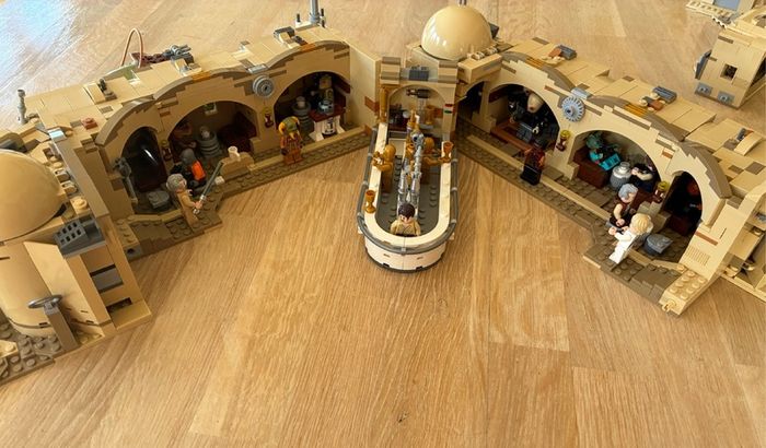 Lego Star Wars Mos Eisley Cantina 75290