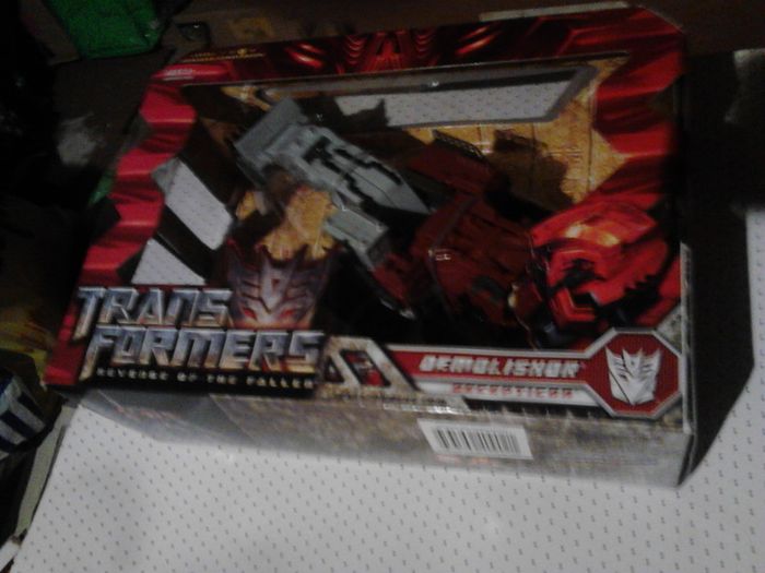 Transformers revenge of the fallen demolisher