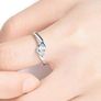 engagement ring Image 2