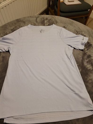 mens nike running t shirt