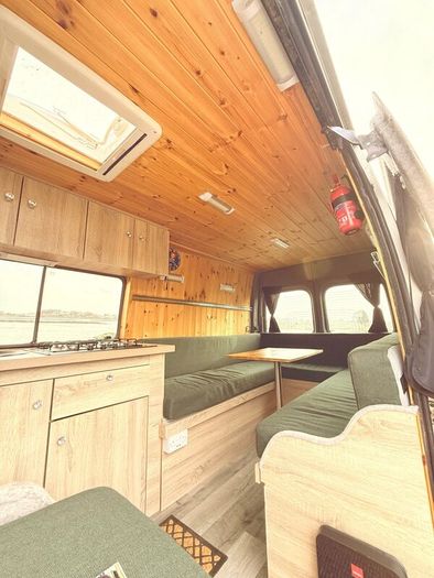 Camper van 2008 Nissan Interstar Ready to Go