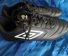 Umbro suprema Soccer boots SG size UK 10 EU 44