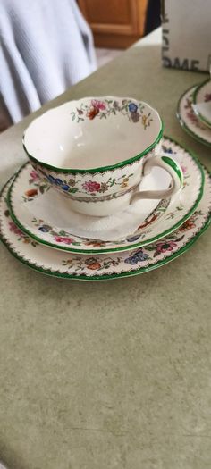 3 Set of bon chaina 2 set Set of Trio Antique (1913) Copeland Spode -Chinese Rose- Cup, Saucer and side plate 20.00E.each ,the thired one Copeland Spode -Chinese Rose-  Saucer and side plate with Suop bowl Royal Cauldon -Victoria- 1930 20.00E.