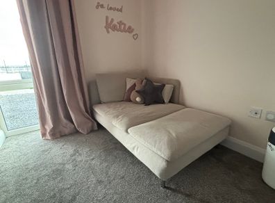 Day bed / chaise lounge
